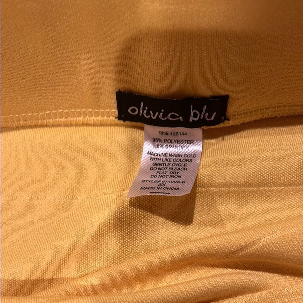 Vibrant Yellow Knee-length Ribbed Pencil Skirt for Casual Wear - Picture 2 of 3